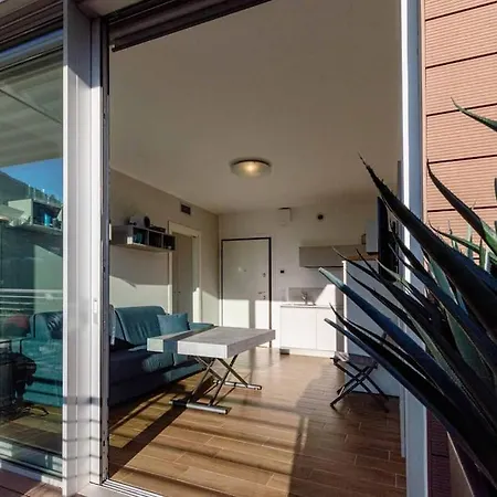 Exclusive With Sea View *