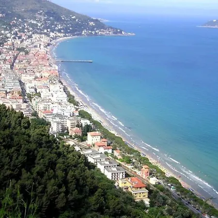 Exclusive With Sea View * Alassio