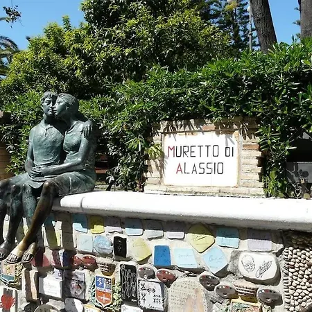 Exclusive With Sea View Apartment