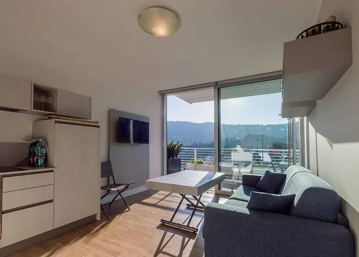 Exclusive With Sea View Alassio