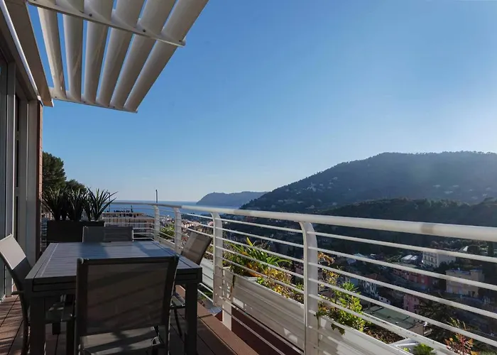 Exclusive With Sea View Alassio